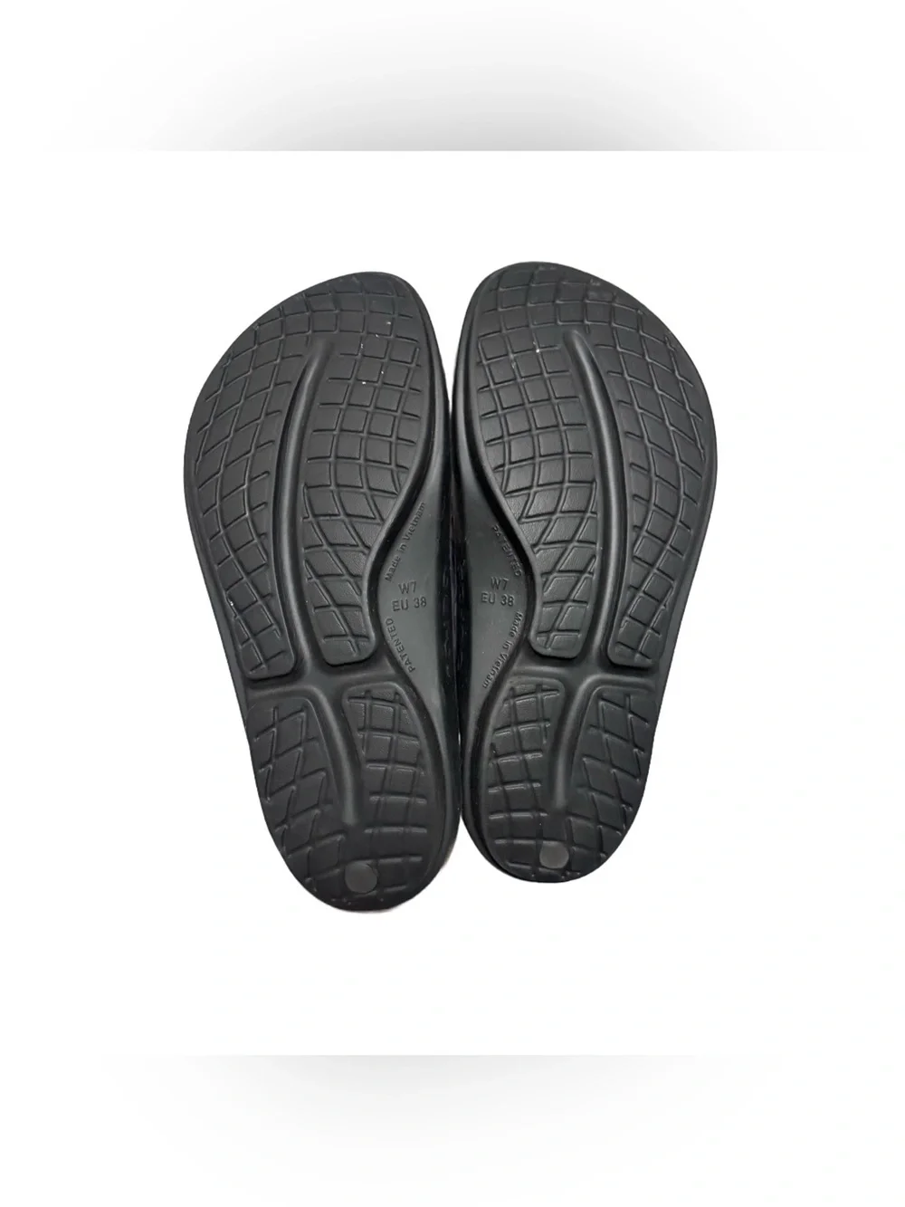 Oofos OOlala Luxe Recovery Sandal Women's 7 Midnight Comfort Footwear Travel - Picture 5 of 5